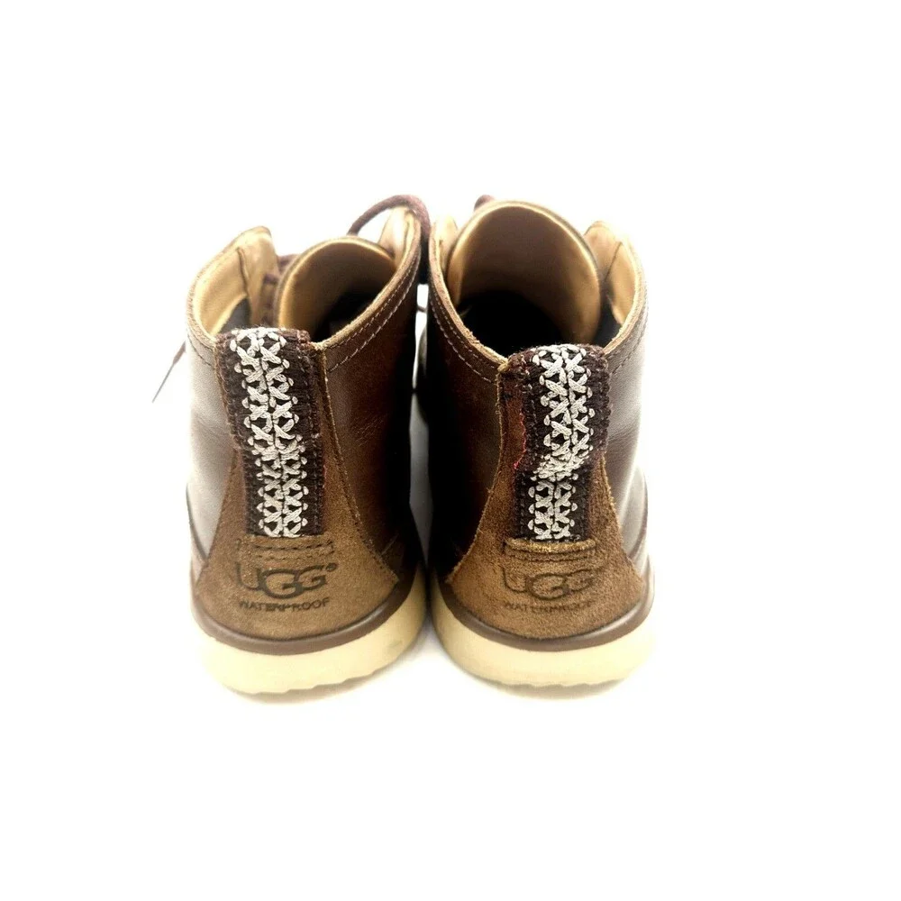 Ugg Freamon Leather Chukka Boots Men’s size 8.5 Brown